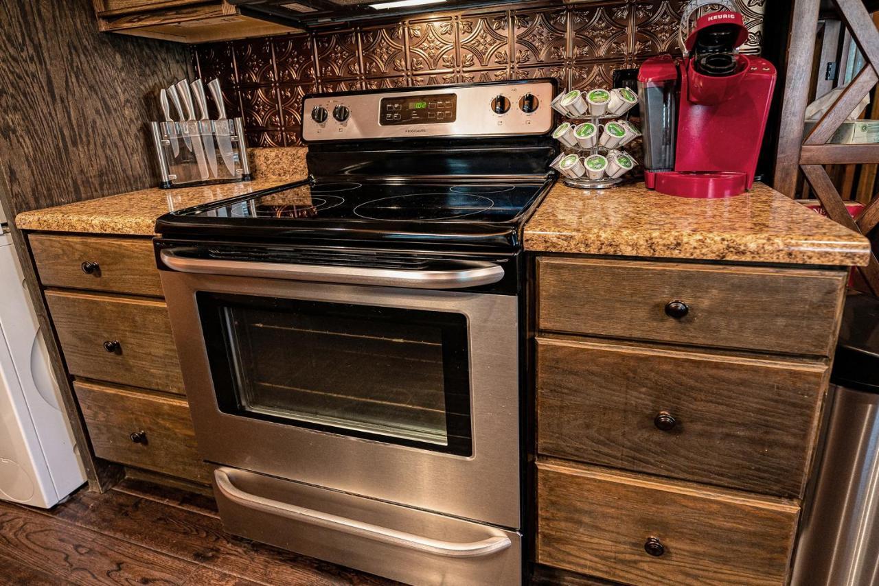 Staynantahala - Smoky Mountain Cabins And Luxury Yurts Aquone Экстерьер фото