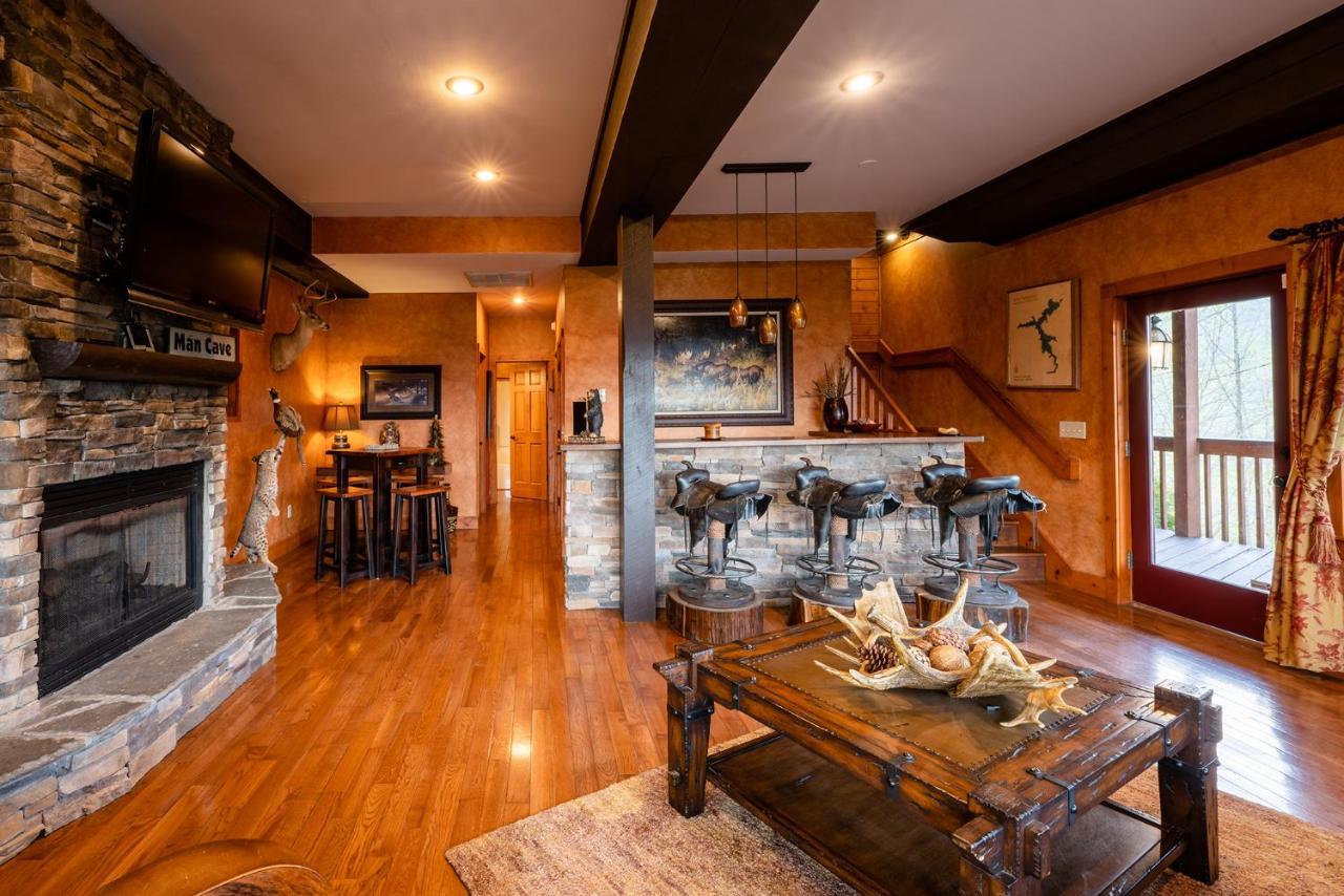Staynantahala - Smoky Mountain Cabins And Luxury Yurts Aquone Экстерьер фото