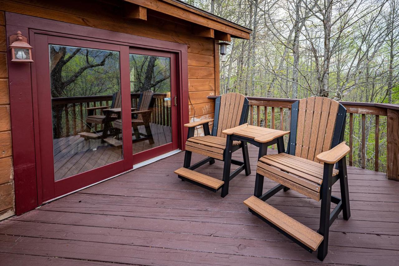 Staynantahala - Smoky Mountain Cabins And Luxury Yurts Aquone Экстерьер фото