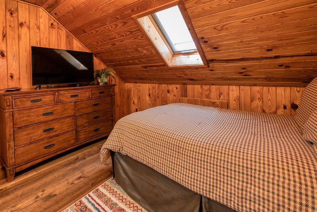 Staynantahala - Smoky Mountain Cabins And Luxury Yurts Aquone Экстерьер фото