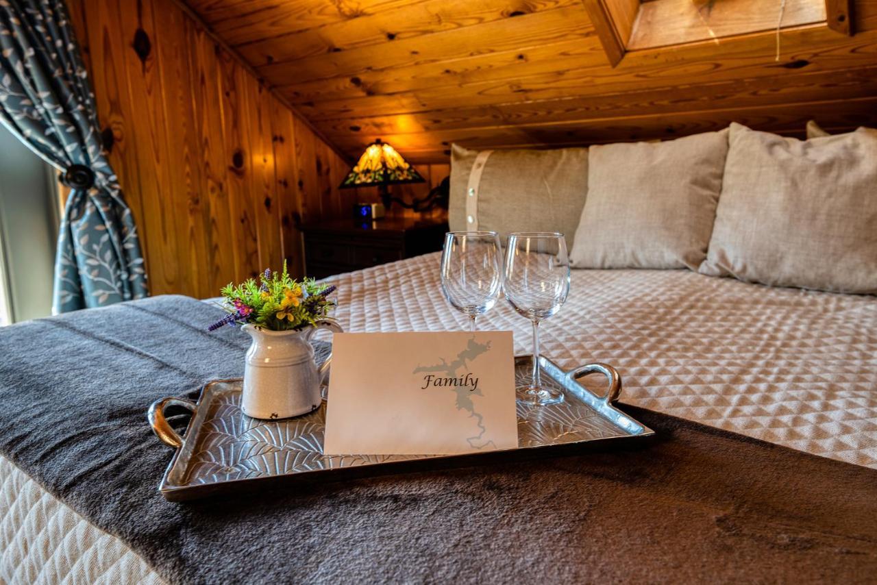 Staynantahala - Smoky Mountain Cabins And Luxury Yurts Aquone Экстерьер фото