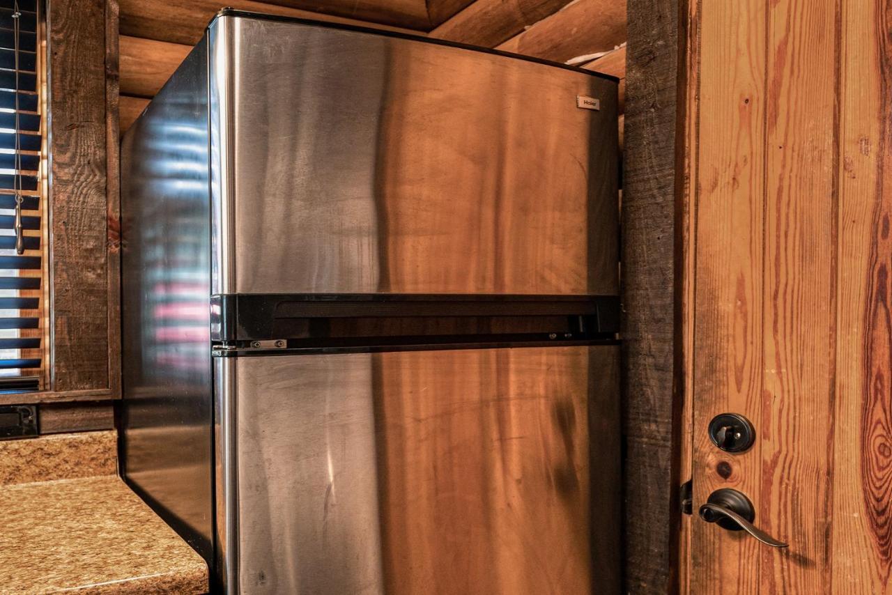 Staynantahala - Smoky Mountain Cabins And Luxury Yurts Aquone Экстерьер фото