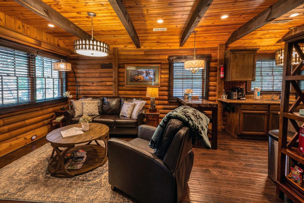 Staynantahala - Smoky Mountain Cabins And Luxury Yurts Aquone Экстерьер фото