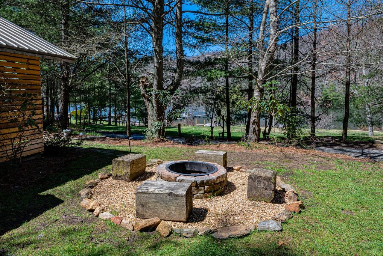 Staynantahala - Smoky Mountain Cabins And Luxury Yurts Aquone Экстерьер фото