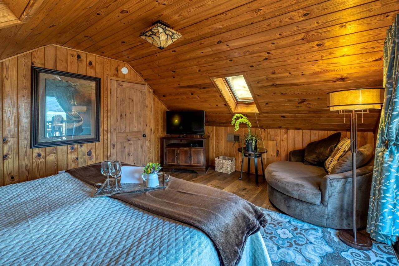 Staynantahala - Smoky Mountain Cabins And Luxury Yurts Aquone Экстерьер фото